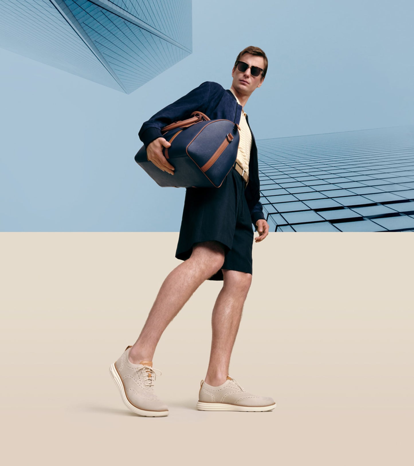 F12520:NAVY BLAZER/NEW BRITISH TAN SAFFIANO:0000