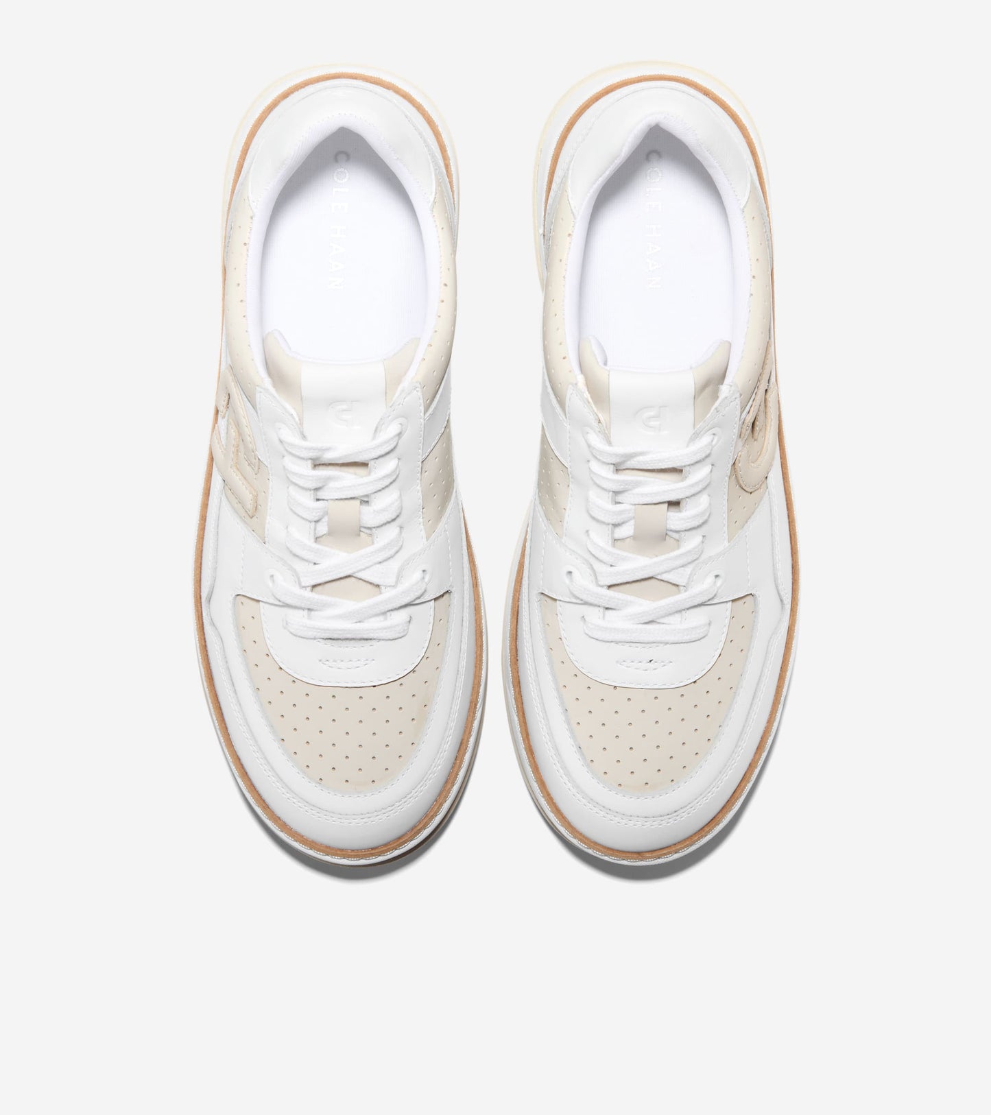 W33228:SILVER BIRCH PERF LEATHER/WHITE