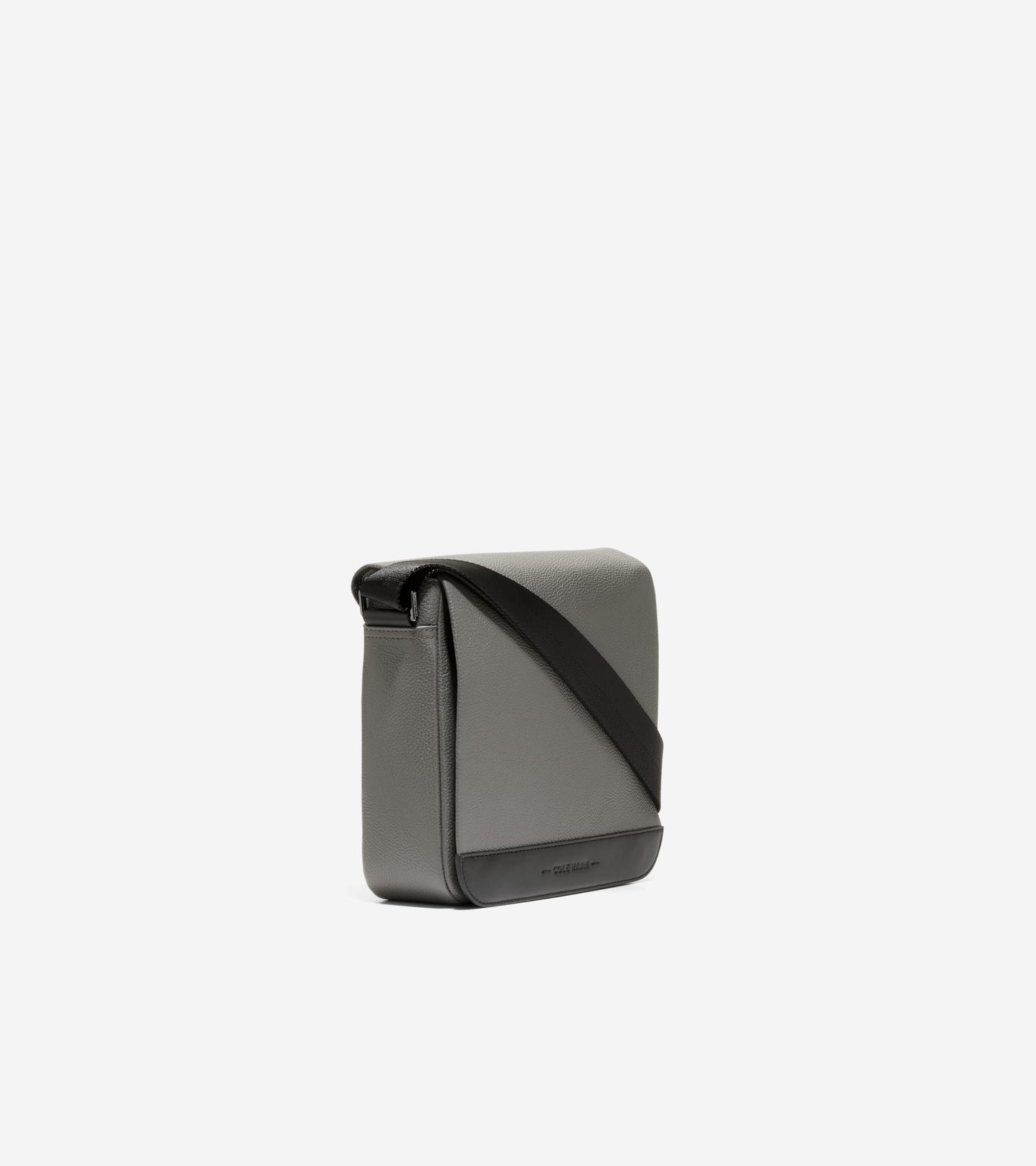 F12691:TORNADO/BLACK:0000